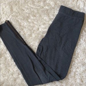 American Eagle gray leggings